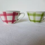2 vintage coffee cups with tablecloth pattern