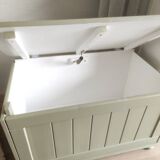 Toy chest