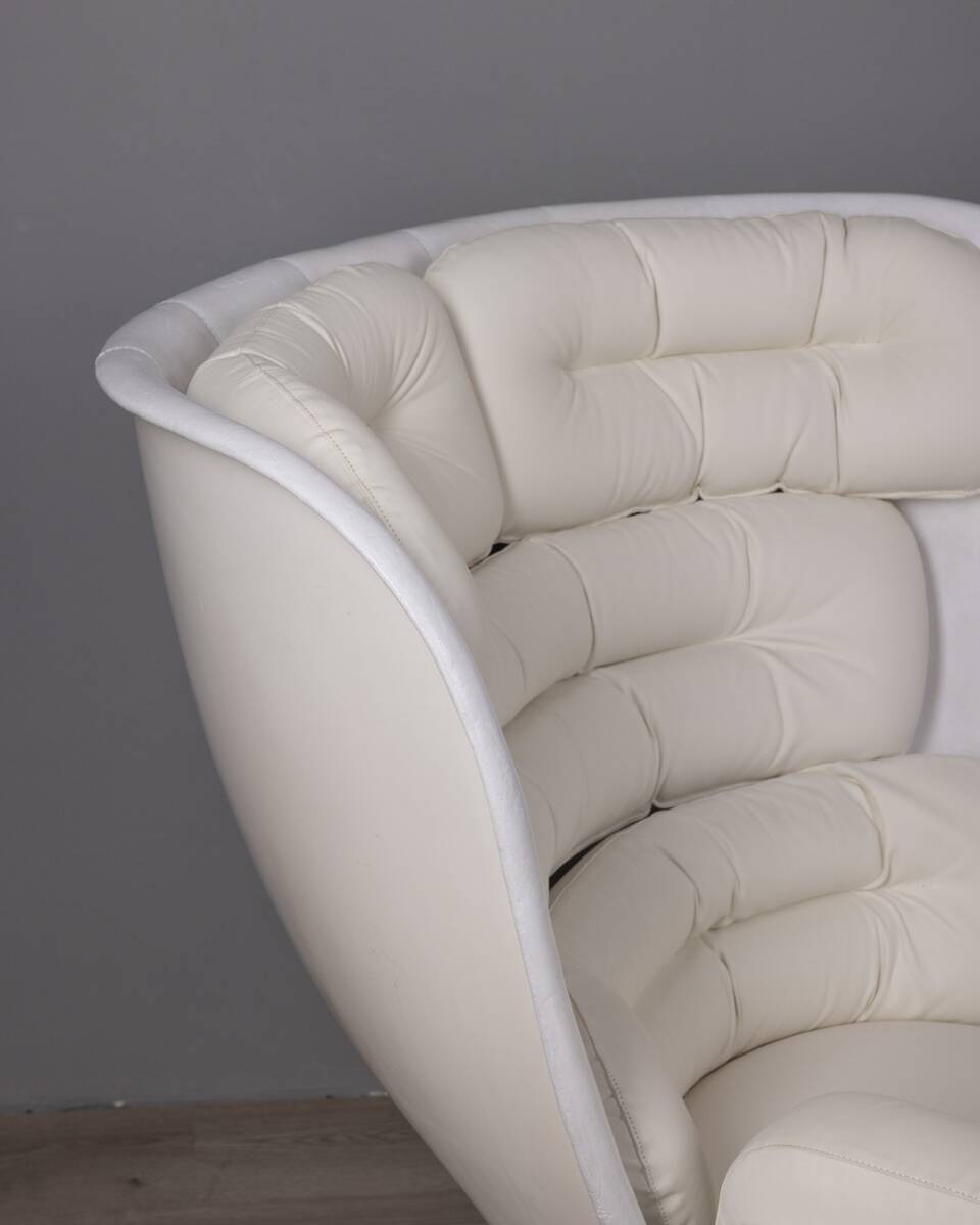 Vintage armchair from the 1960s, "elda" designed by joe colombo for comfort