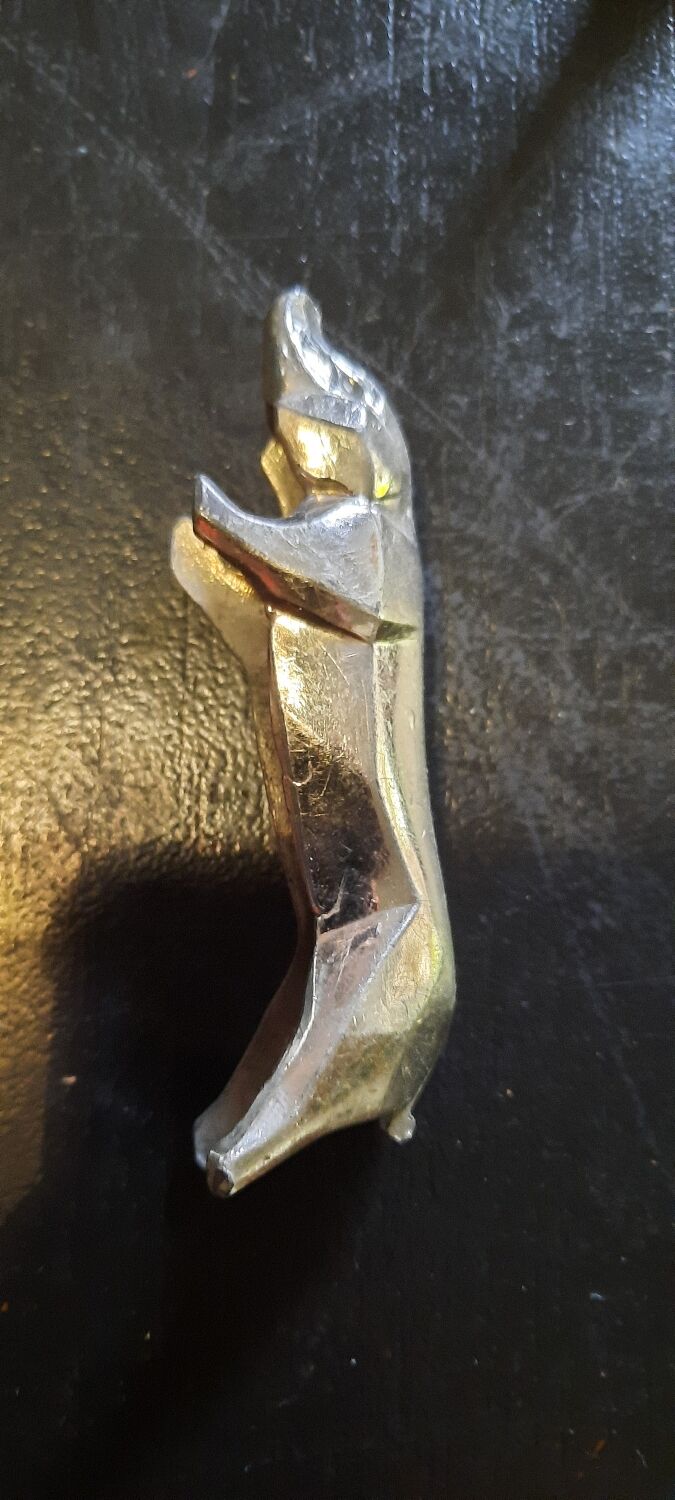 10 animal knife holders