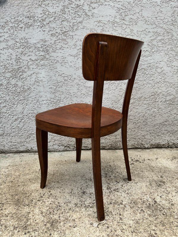 Bistro chair thonet model a524
