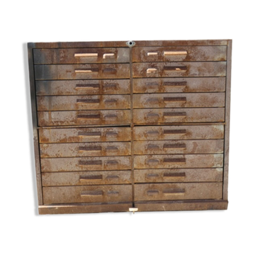 Armoire industrielle