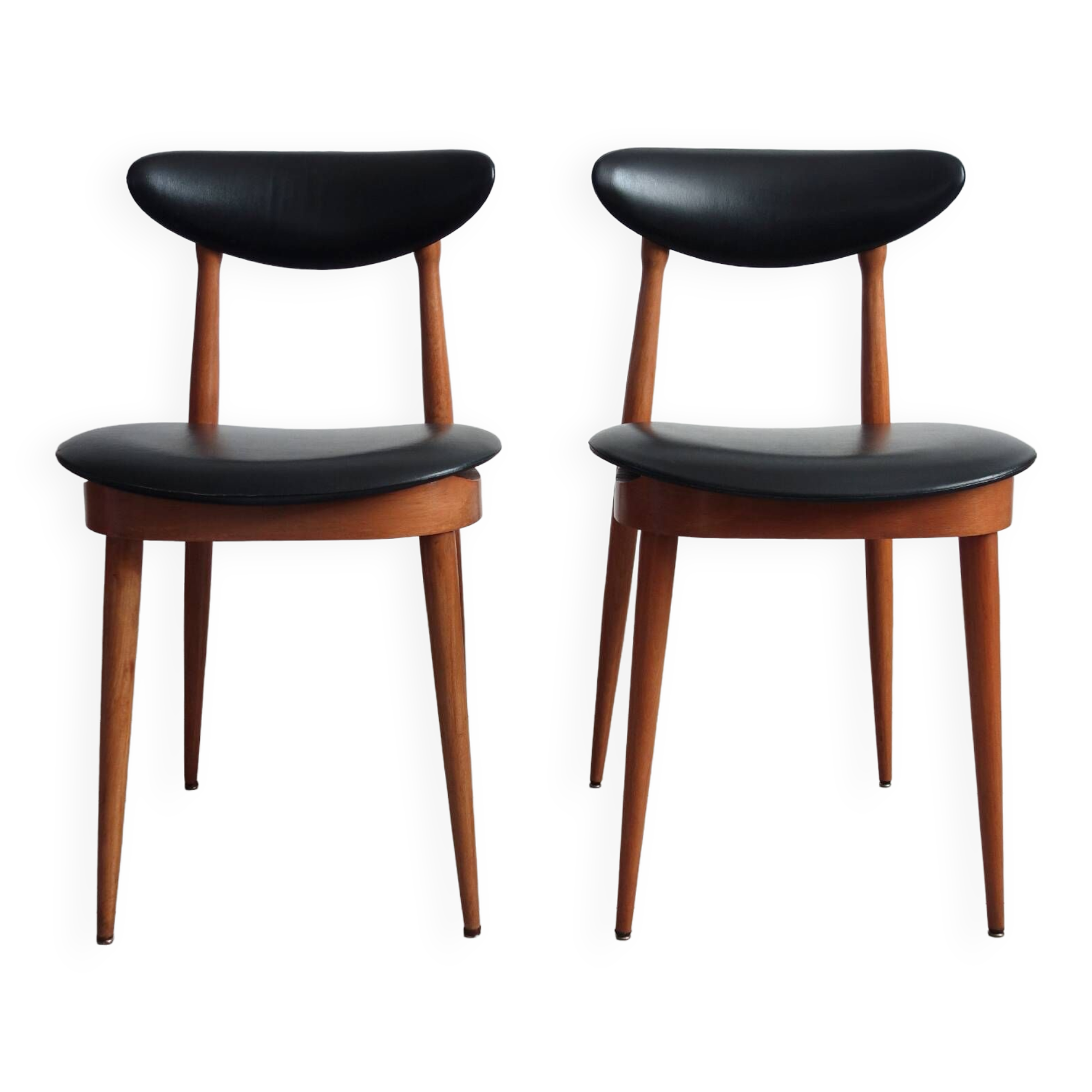 Paire de chaises modèle Licorne de chez Baumann