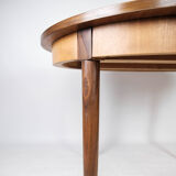 Dining table in teak with extensions, of Danish design from the 1960s.
