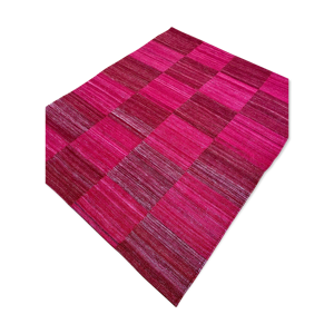 tapis kilim moderne rouge