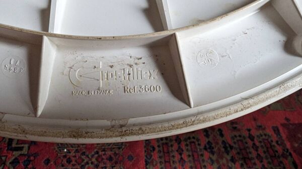 Ensemble Table Tulipe et Chaises Albert Jacob