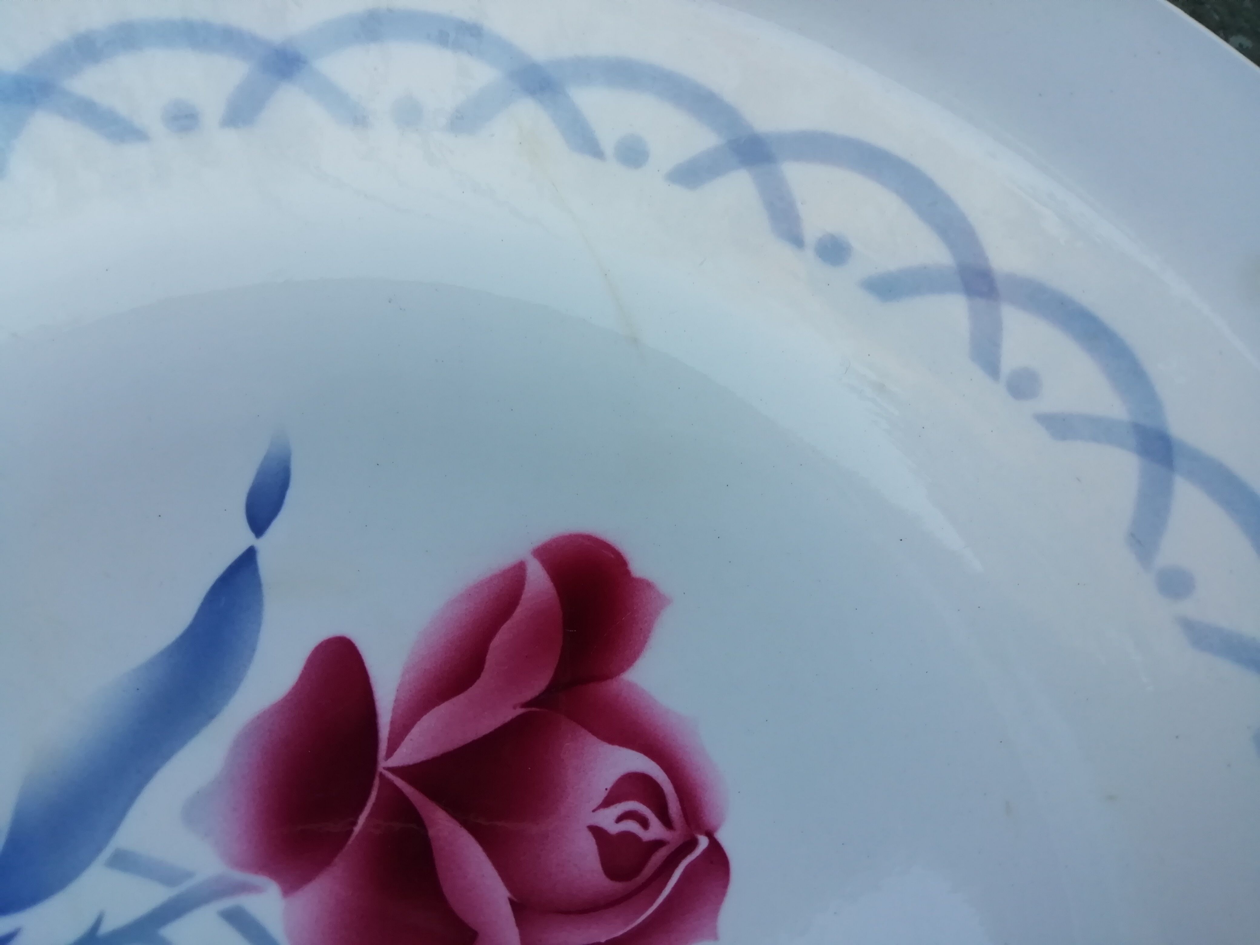 Digoin Hollow Dish Set