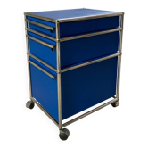 USM Haller M63 blue matte cabinet – 3 drawers on wheels – Swiss design