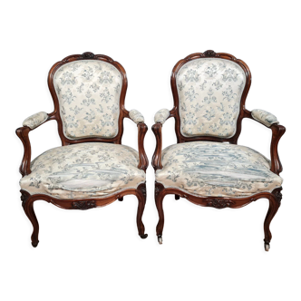 Pair of armchairs from the Napoleon III period in rosewood