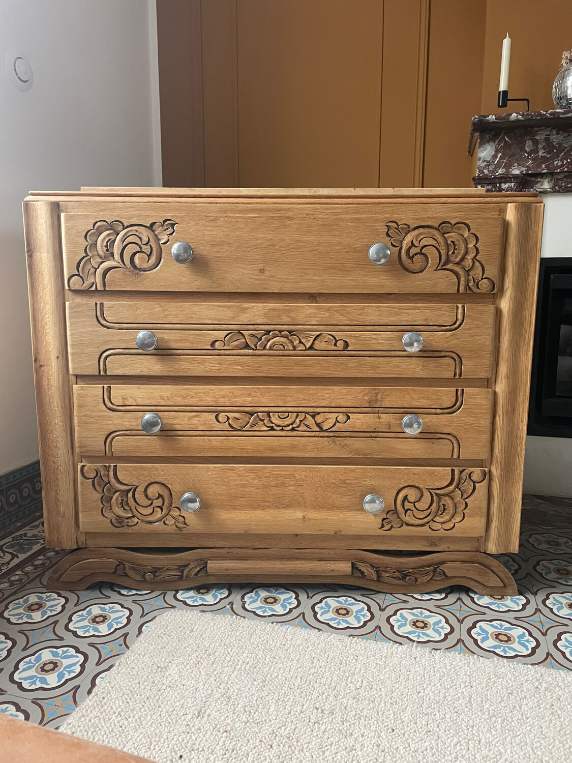 Antique carved wooden chest of drawers