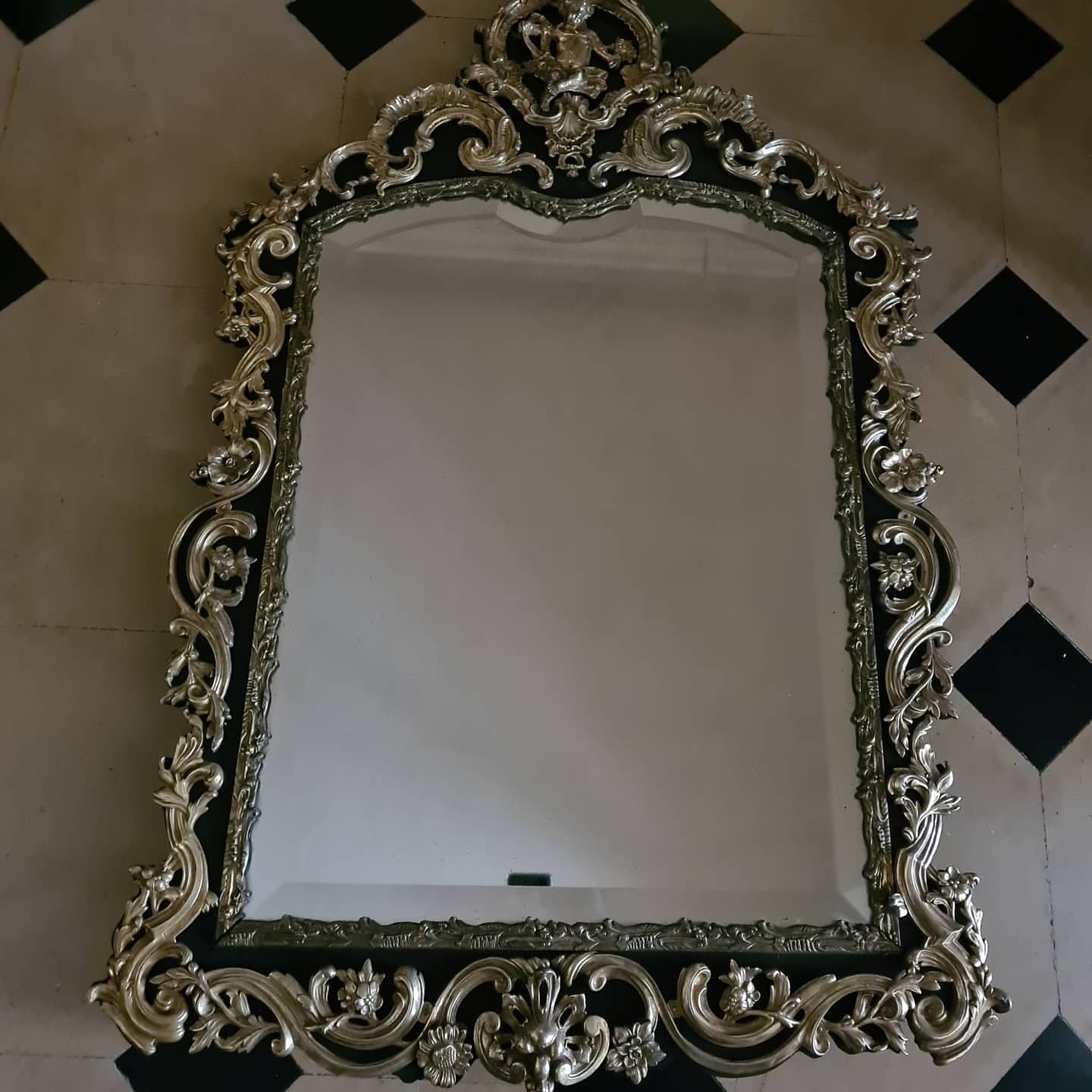 Ice cream with rich ornamentation of gilded bronzes, Napoleon III era  70x95cm