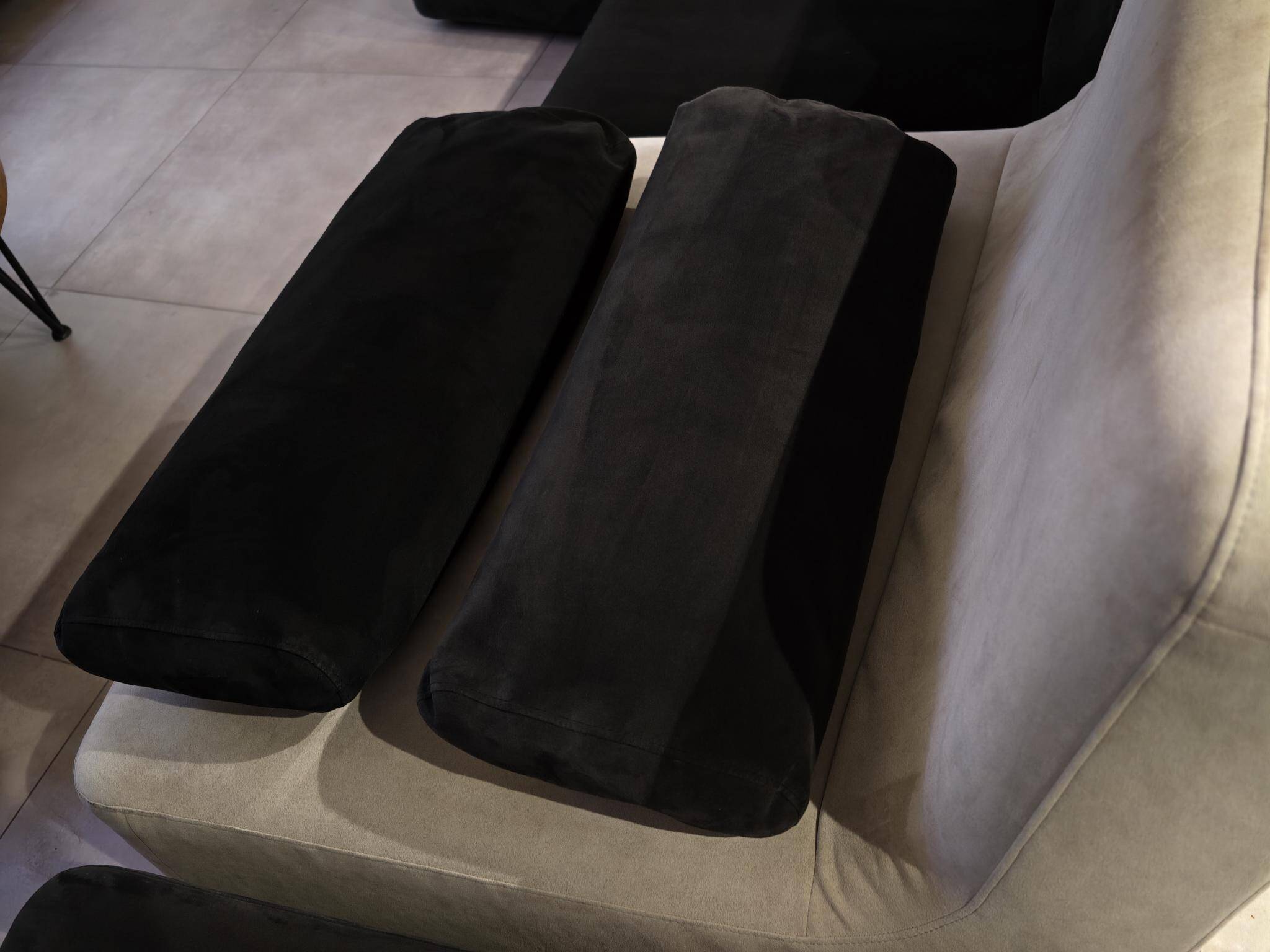 Ligne Roset Confluences sofa with 2 cushions + footrest