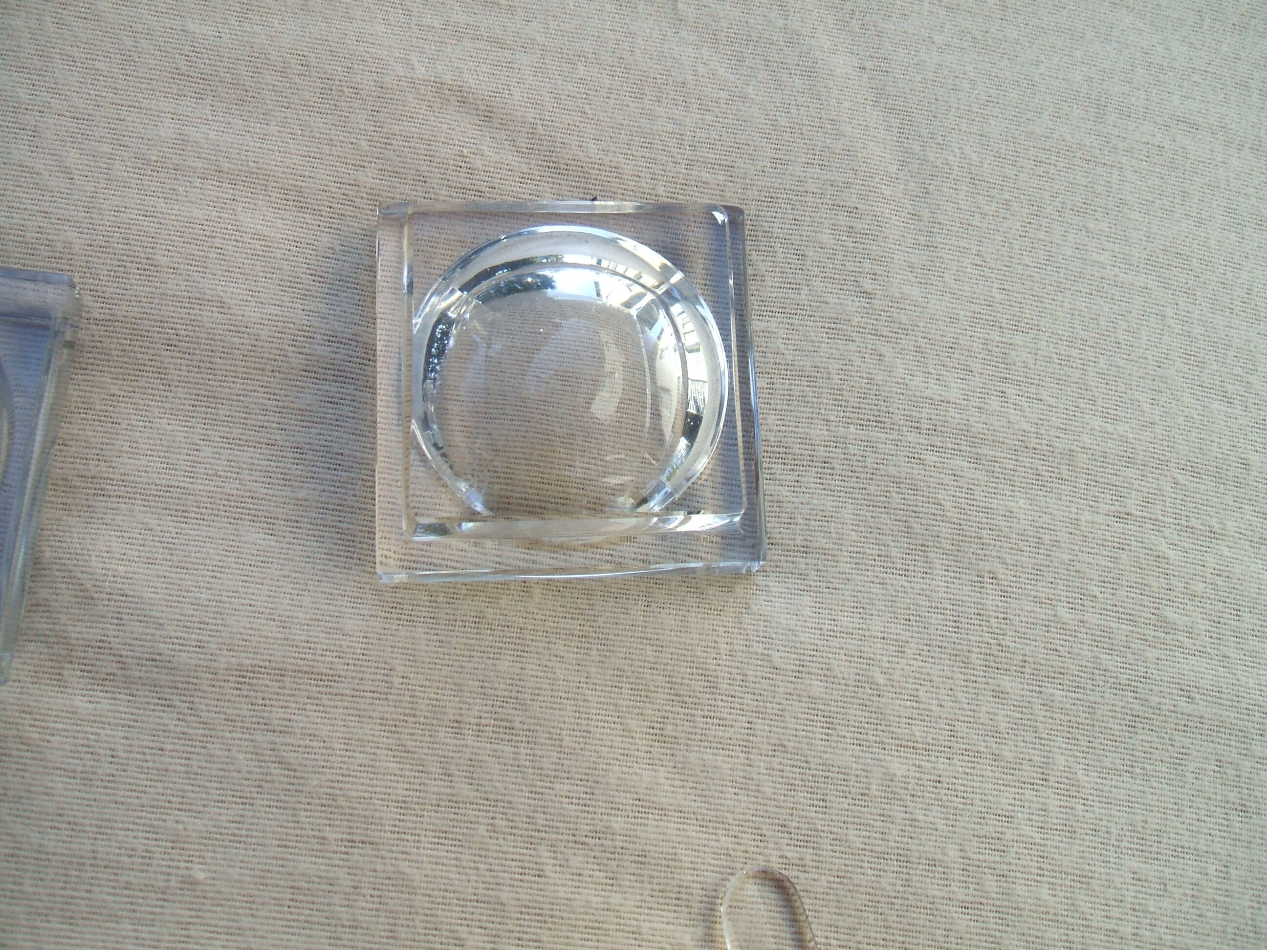 Pair of baccarat butters