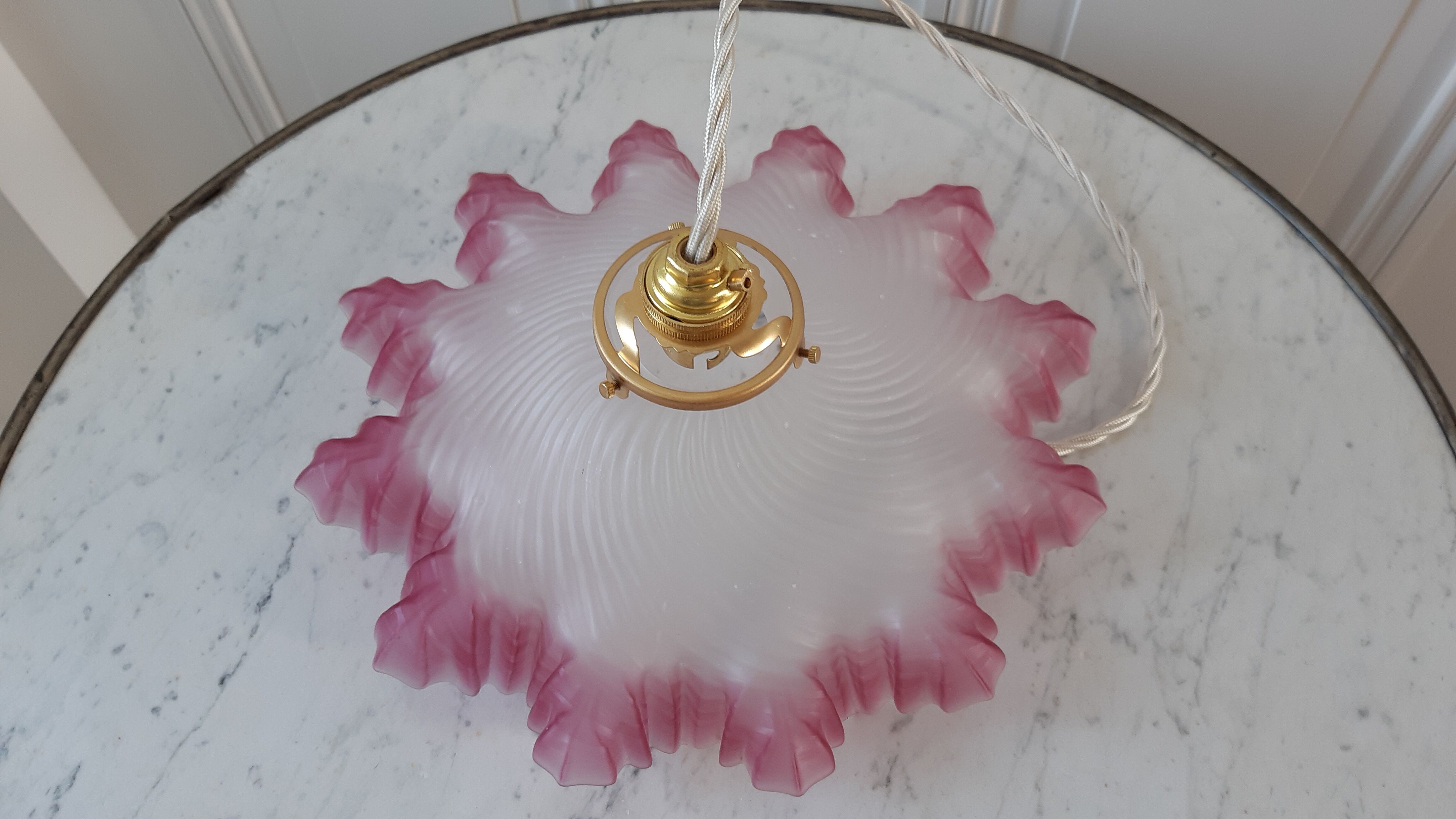 Serrated pendant lamp in pink glass 50s-60s