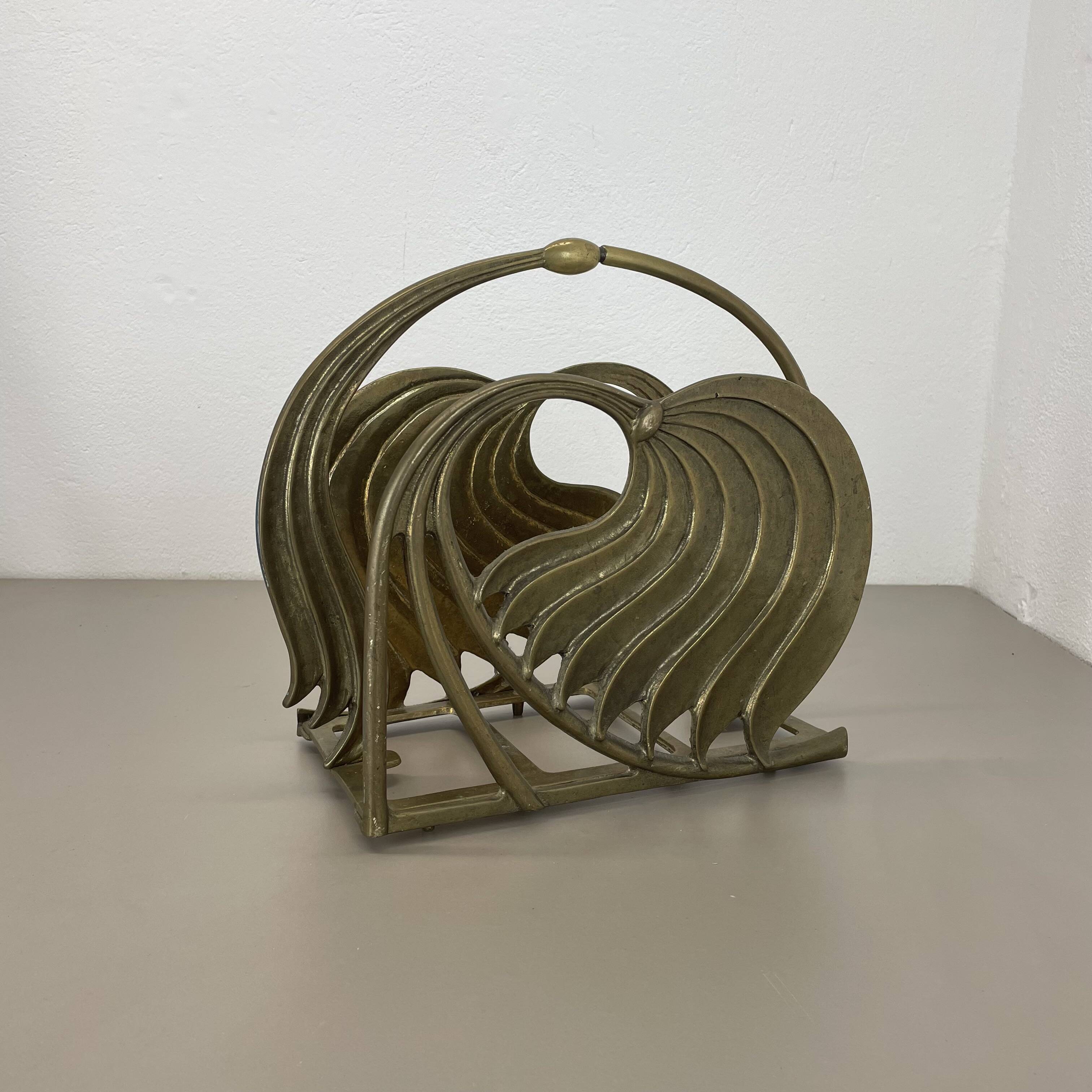 Hollywood Regency 4.8kg Brutalist Solid Brass Magazine Holder Stand, Italy