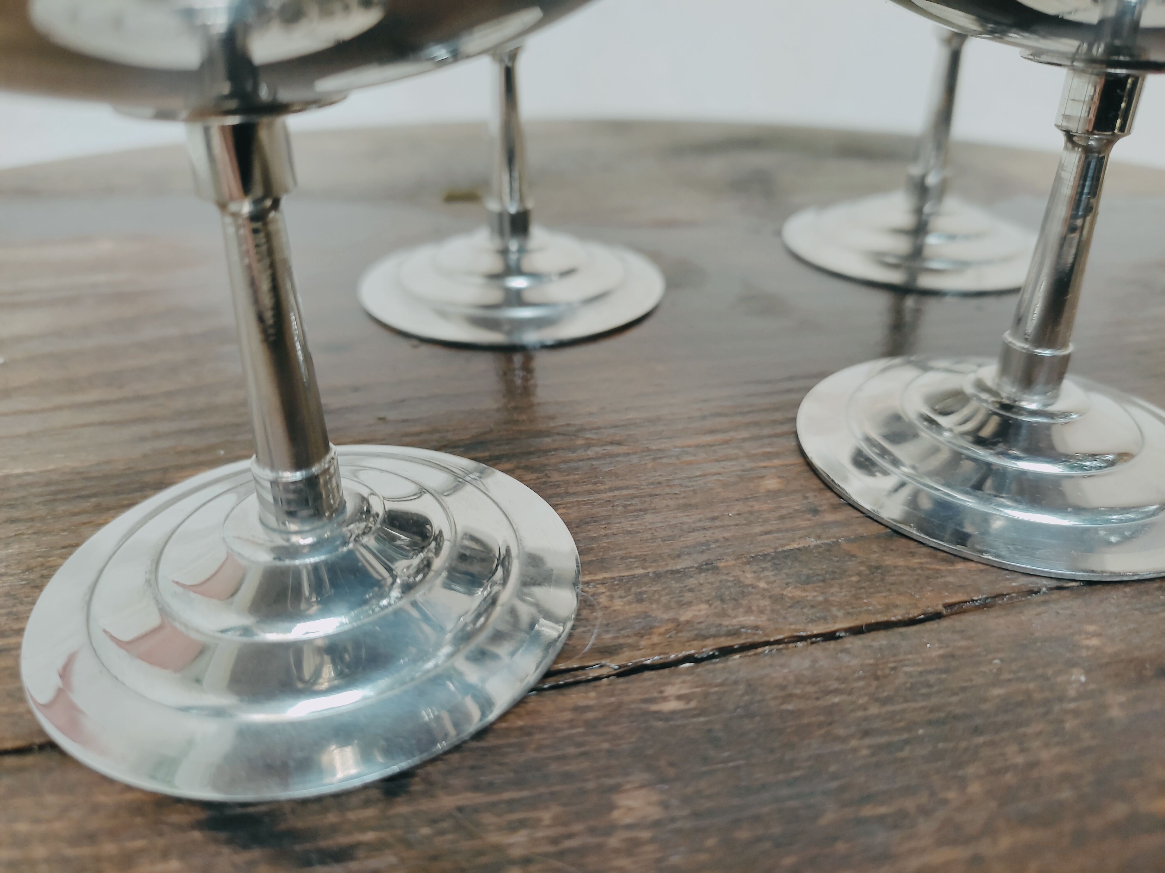 6 stainless steel standing dessert cups by Rémy letang