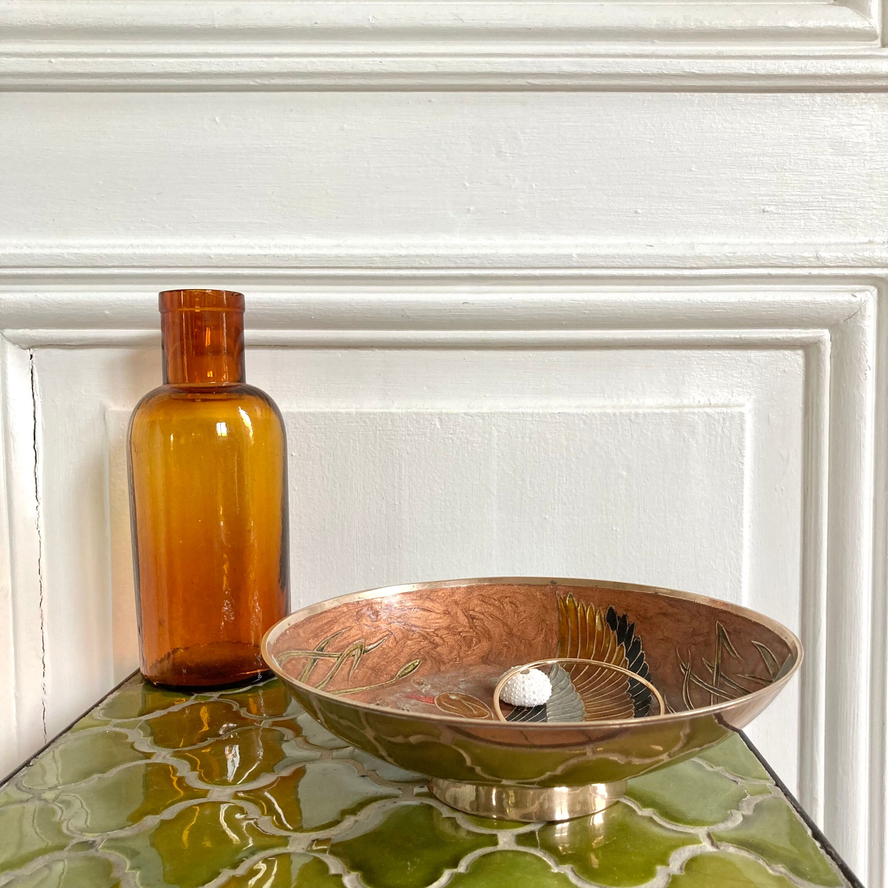 Brass empty pocket cup