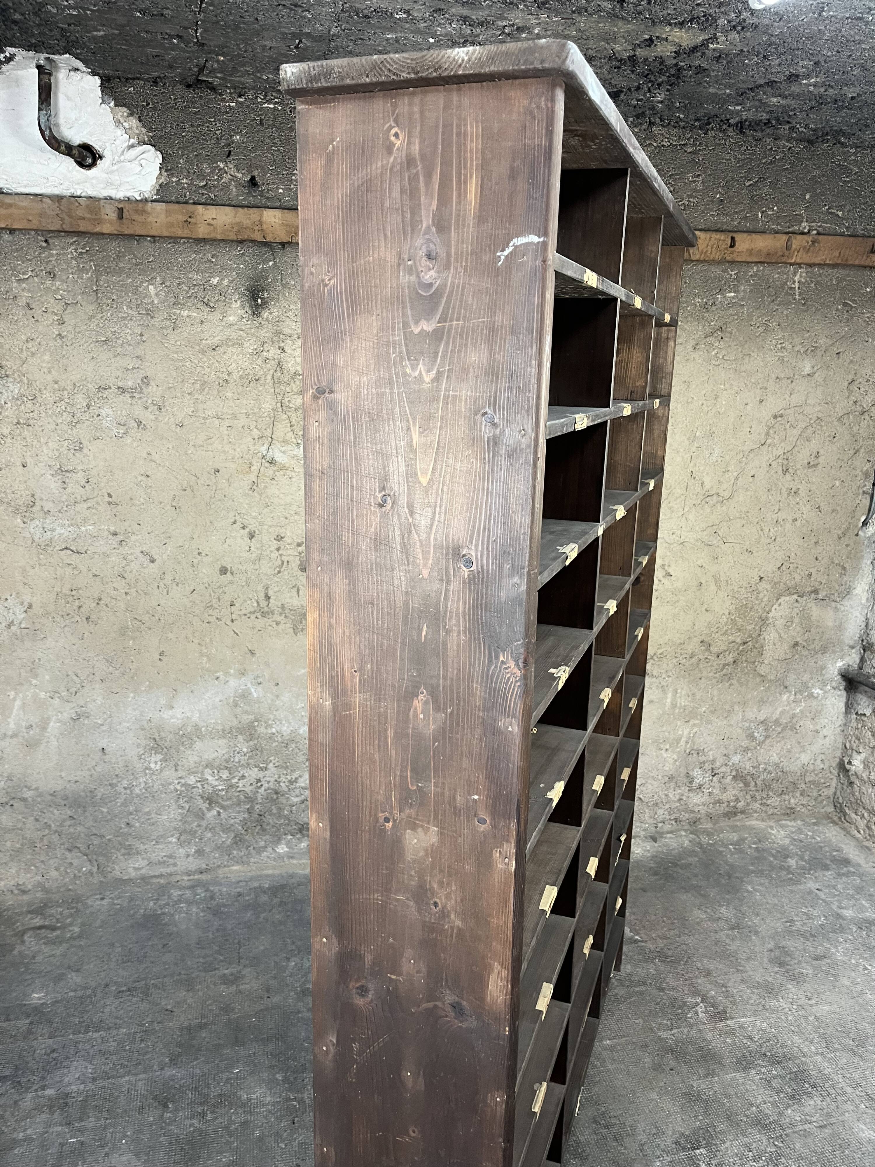 Locker trade furniture
