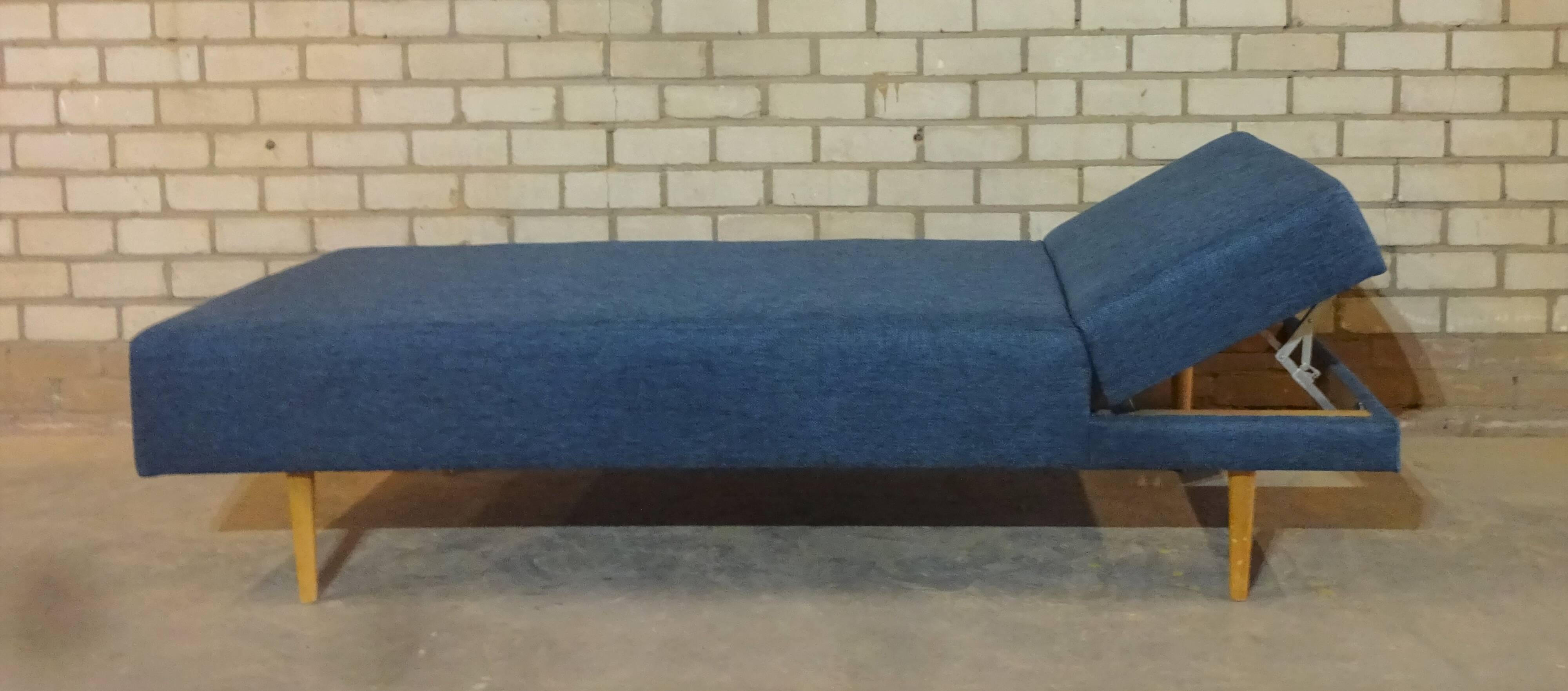 Rare multifunctional sofa/daybed with adjustable headrest 1960, restored