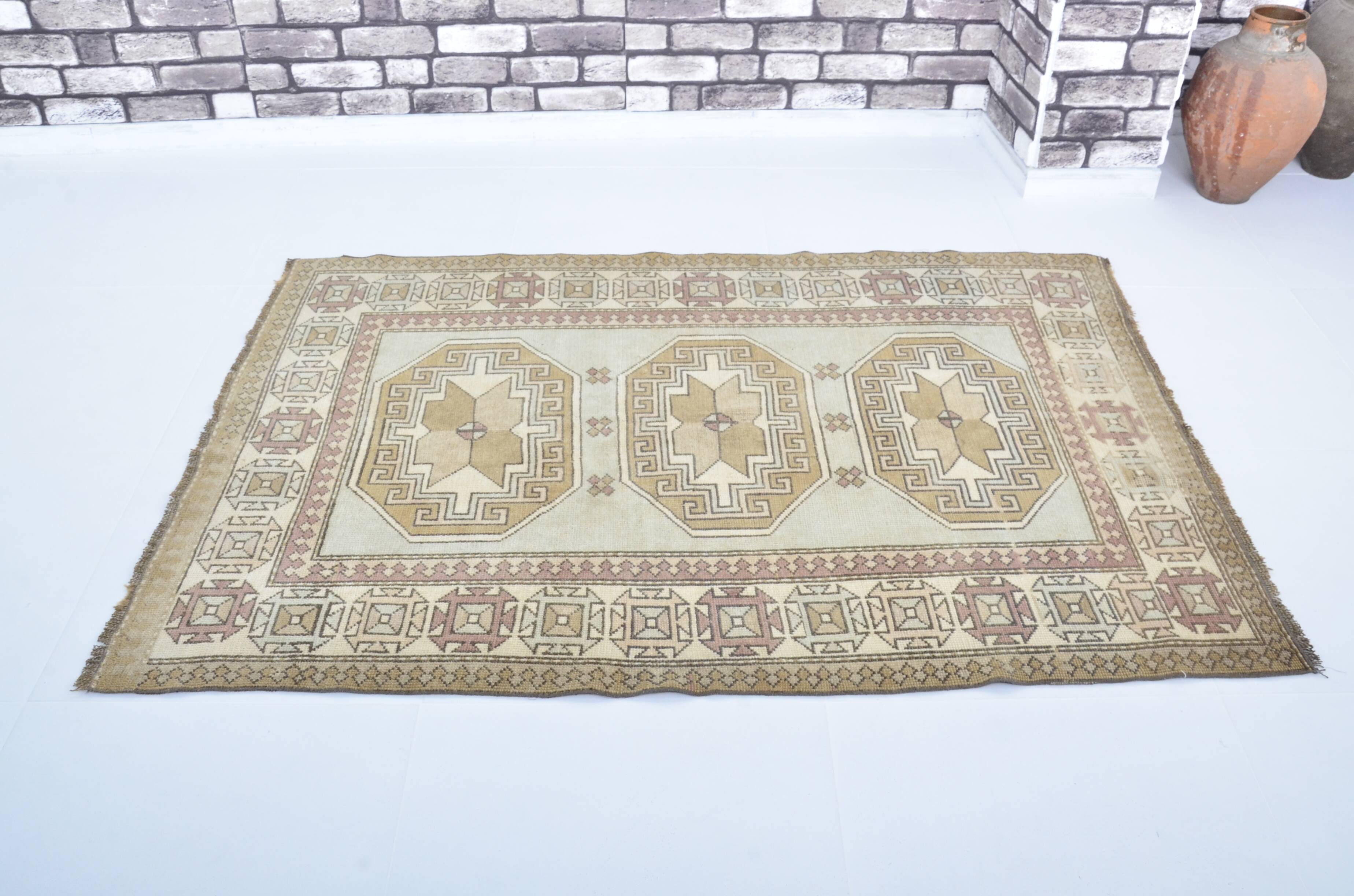Handknotted Oushak Floral Rug sku 3441