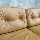 Scandinavian leather lounge