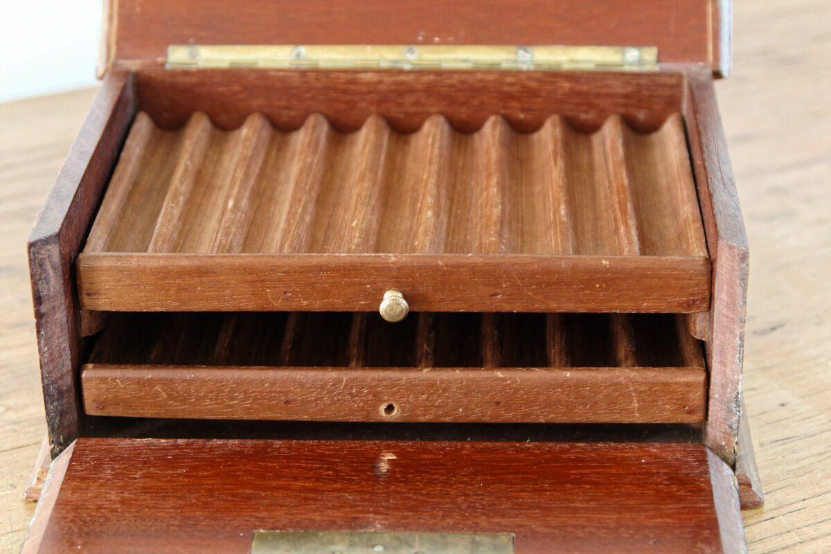 Inlaid cigar box