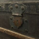 Old trunk E.Semette