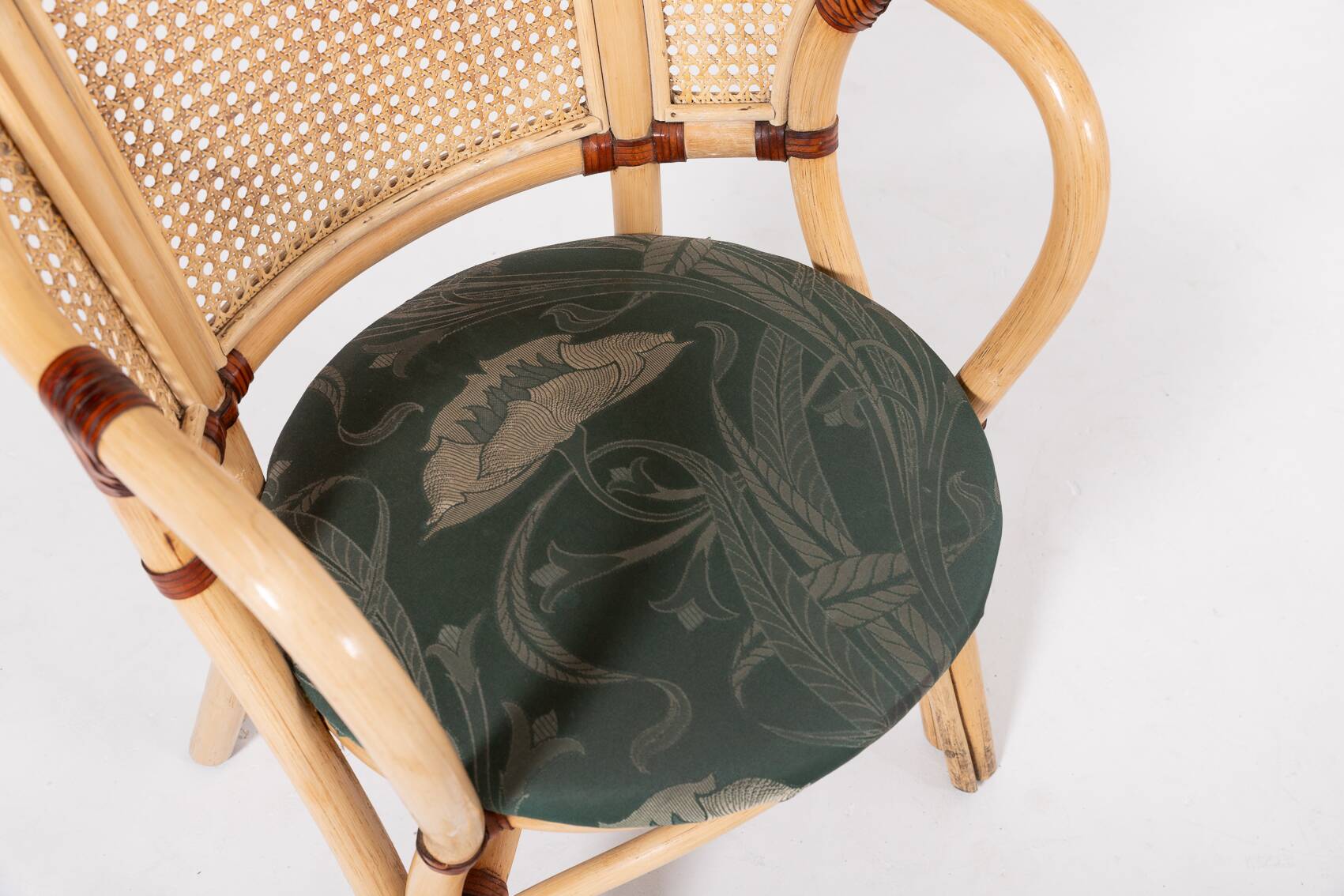 Set of 2 Vintage 1970’s Rattan-Bamboo indoor/outdoor chairs