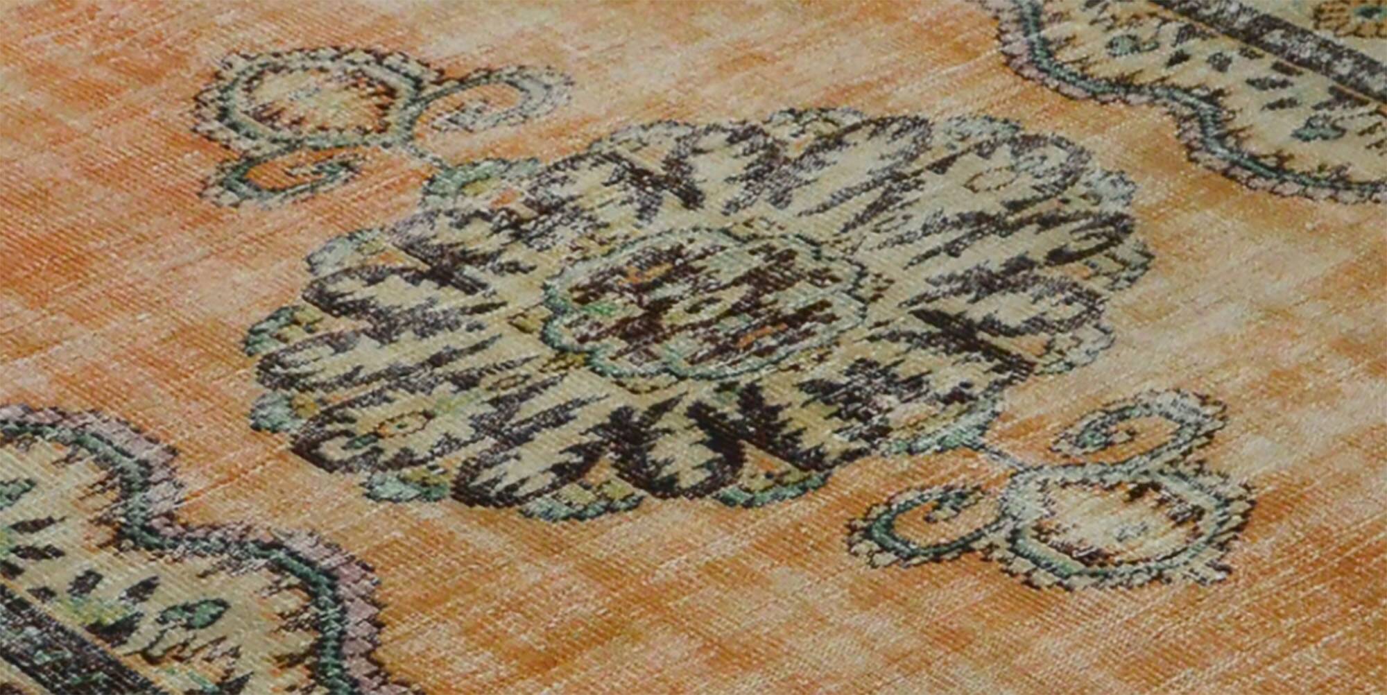 One-of-a-kind turkish handwoven vintage rug - rustic vintage charm 270x 185 cm