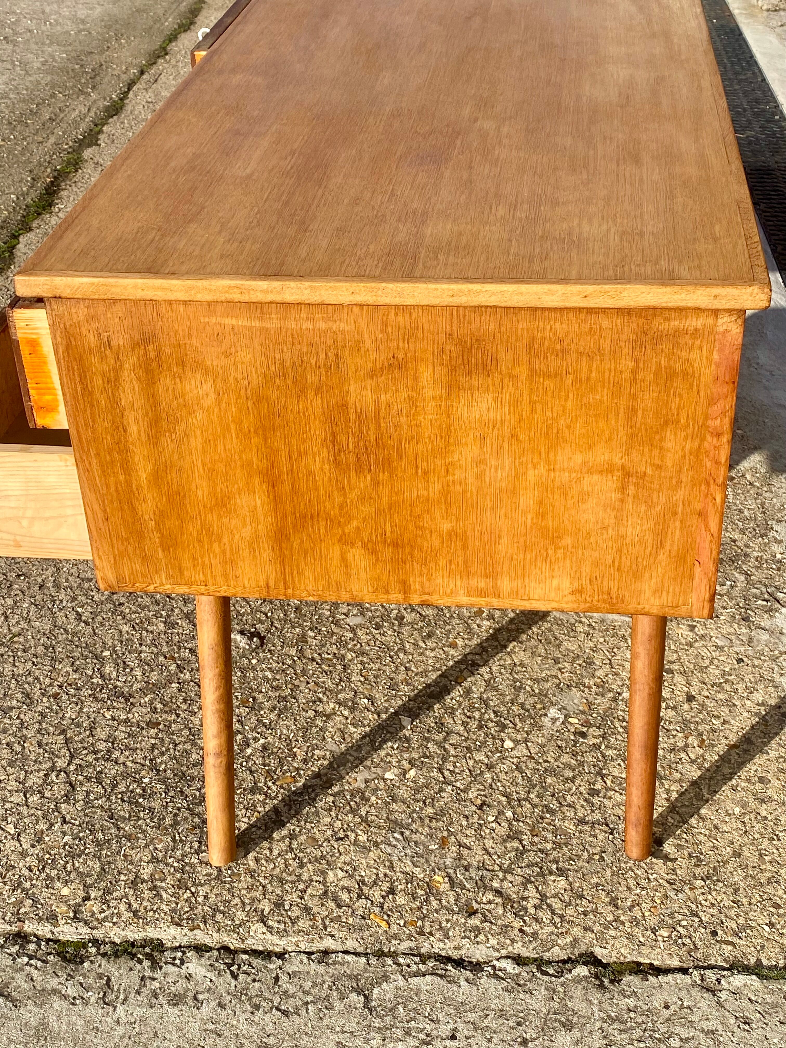 Oak desk 50s compass