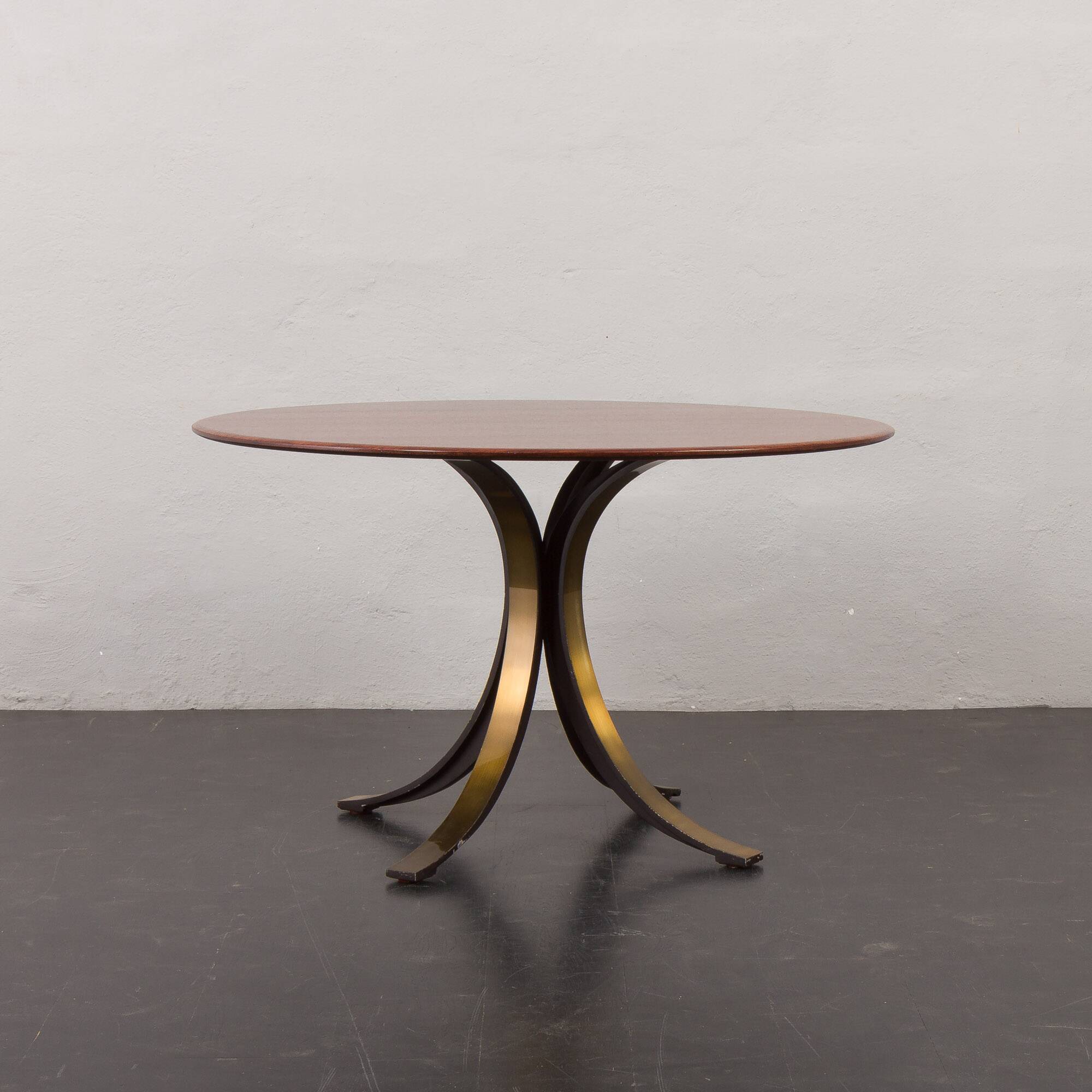 Vintage T69 dining table by Osvaldo Borsani for Tecno, Italy 1960