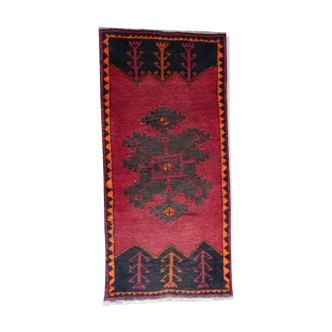 Vintage tree of life pattern Turkish rug 51 x 107 cm