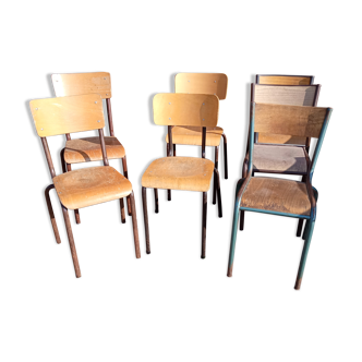 Lot of 6 school chairs