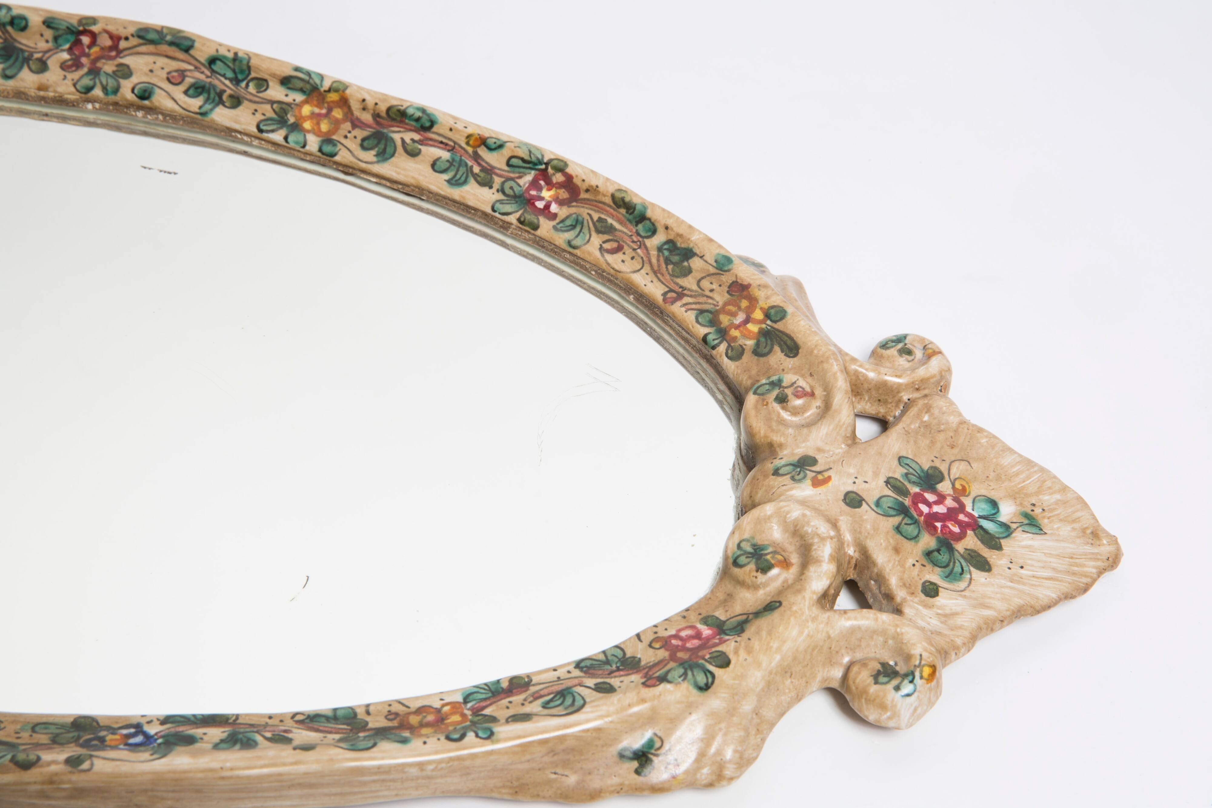 Miroir mural vintage style milieu du siècle avec décor fleurs en plâtre