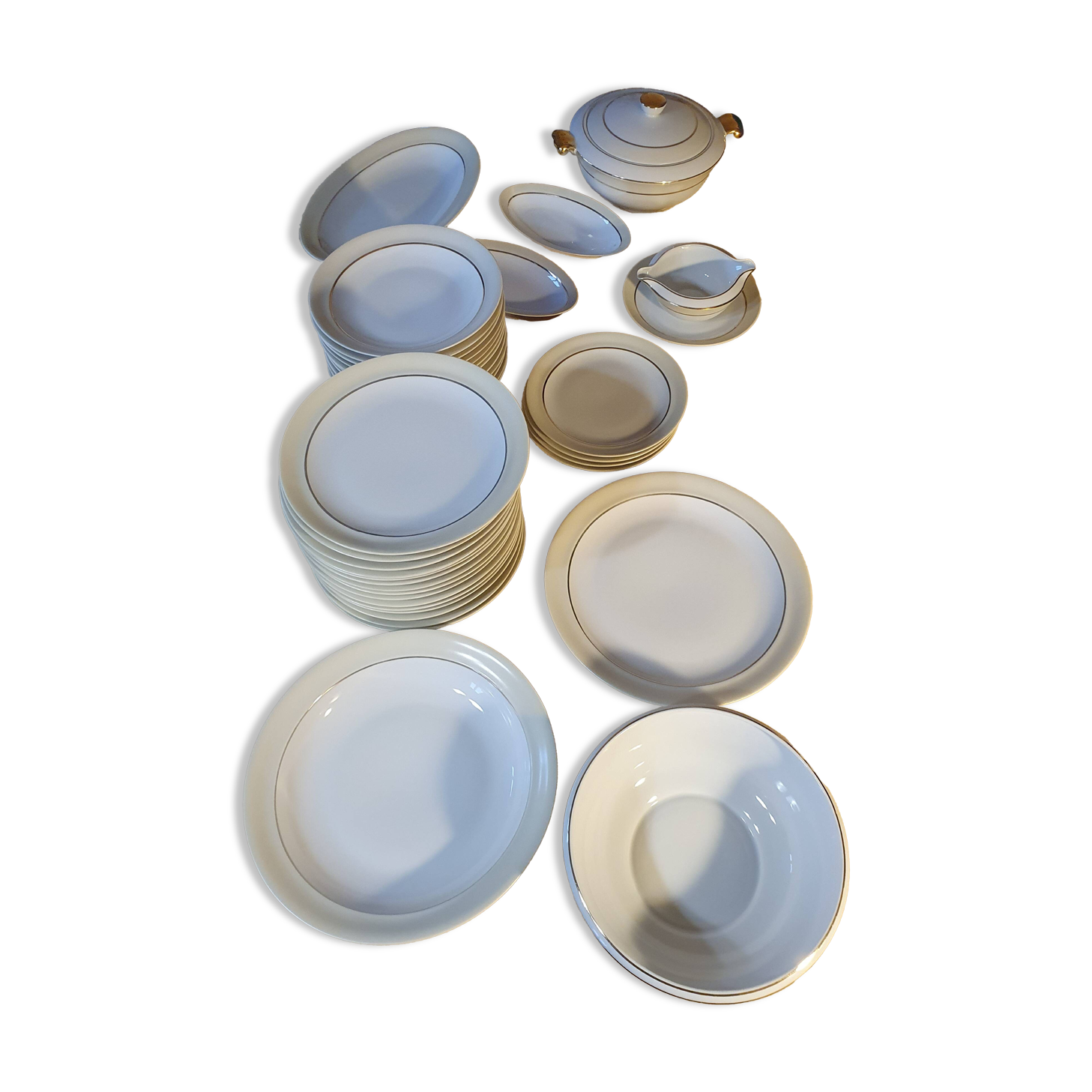White and yellow porcelain dinner service with gold edging, Poral Limoges France