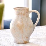 Carafe artisanale en grès moucheté