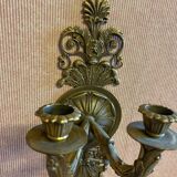 Paire d'appliques en bronze doré, 2 feux, de style Restauration.