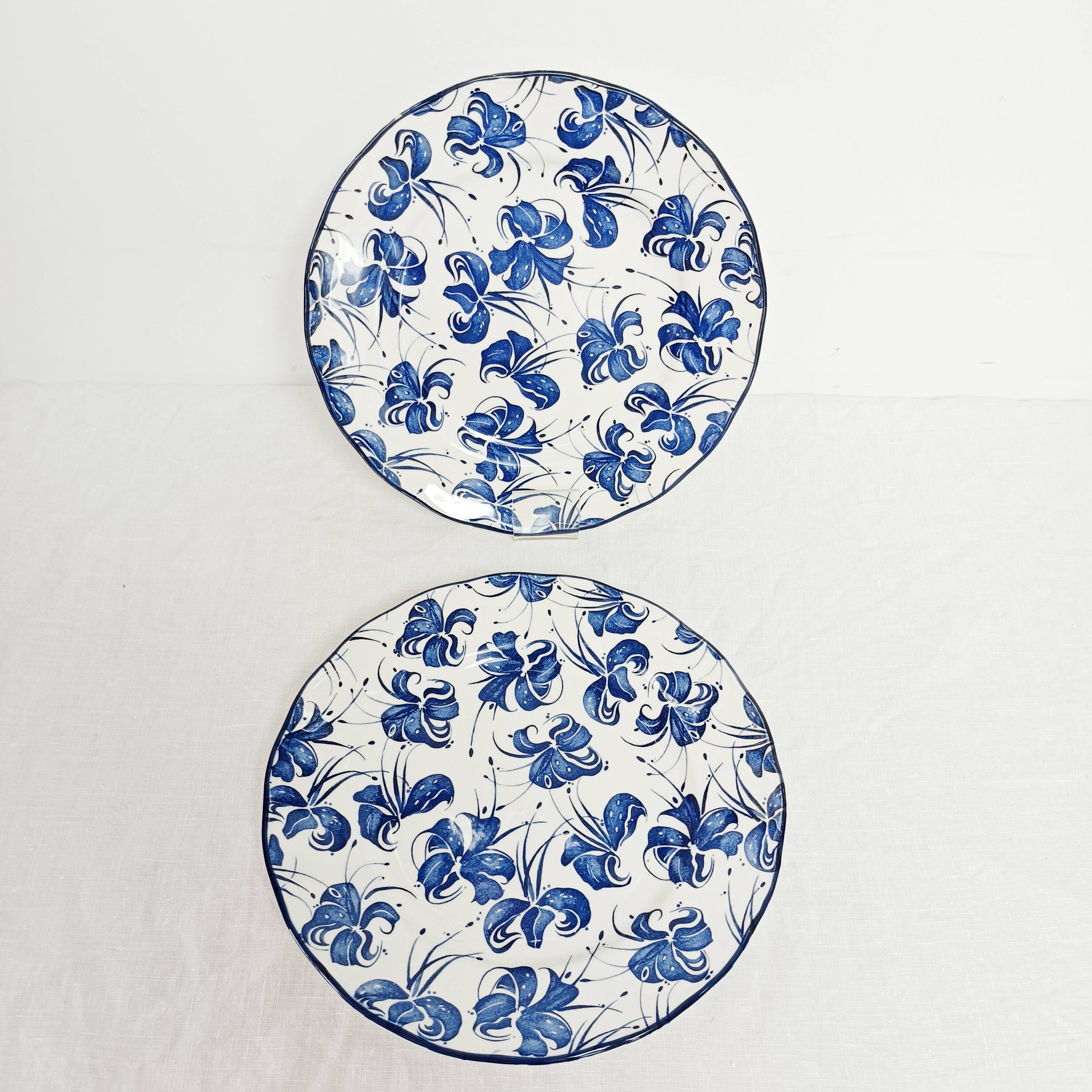 Set of 2 flat plates Royal Tudor Orchid, by Grindley