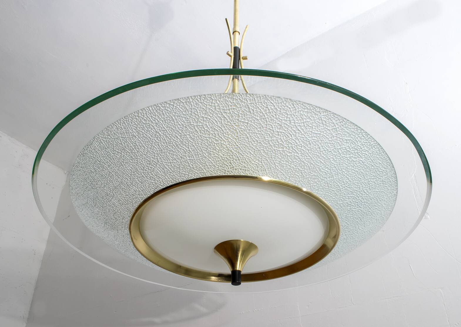 Lustre italien en verre et laiton de style Fontana Arte, années 40