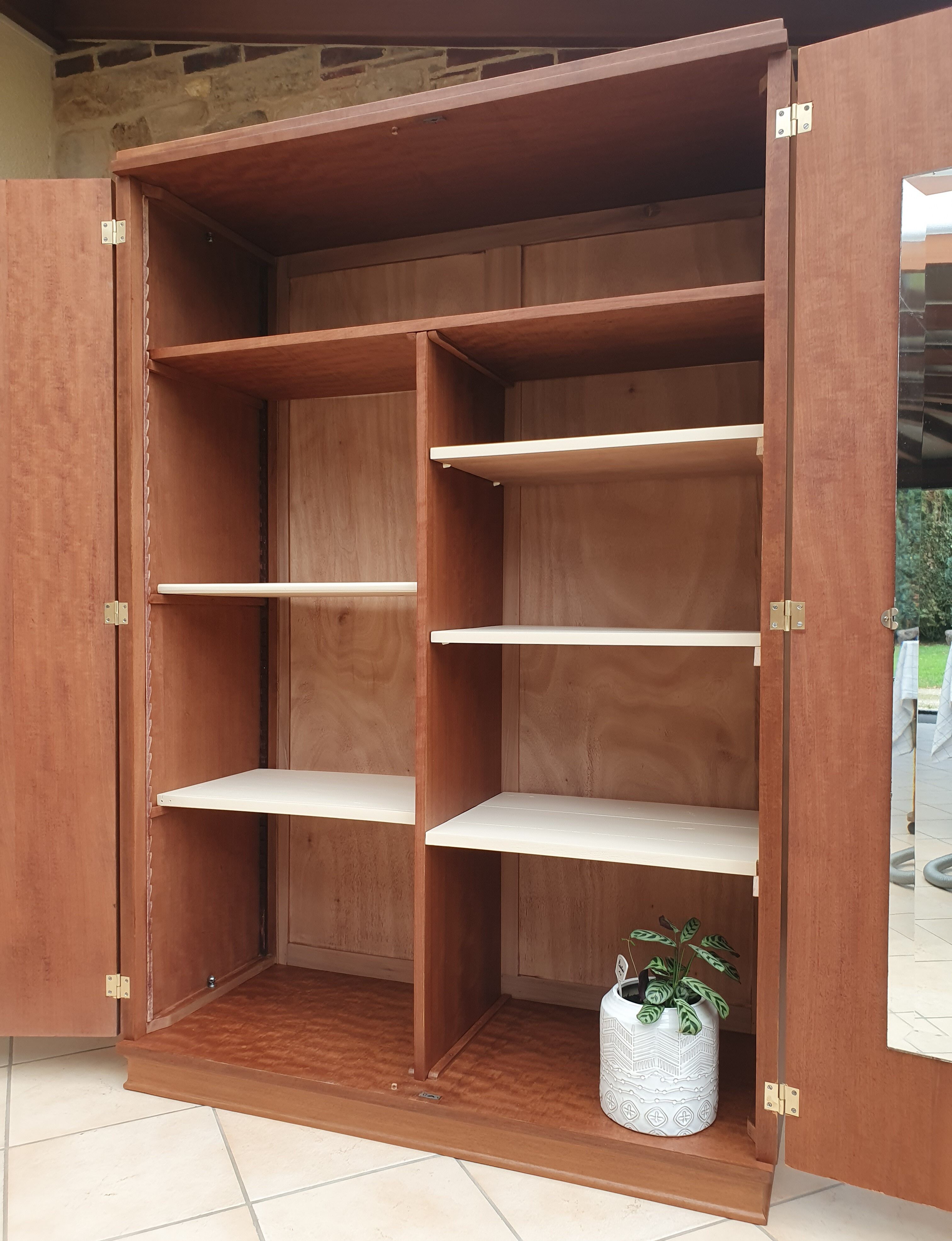 Armoire