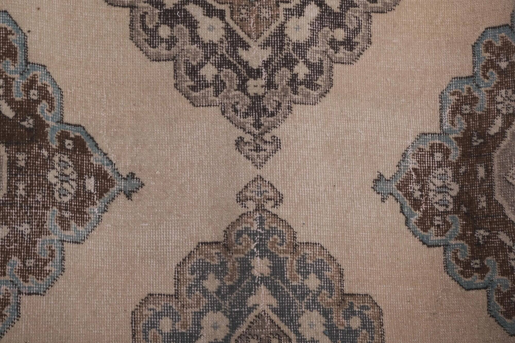 Vintage Turkish hallway rug 86x746 cm