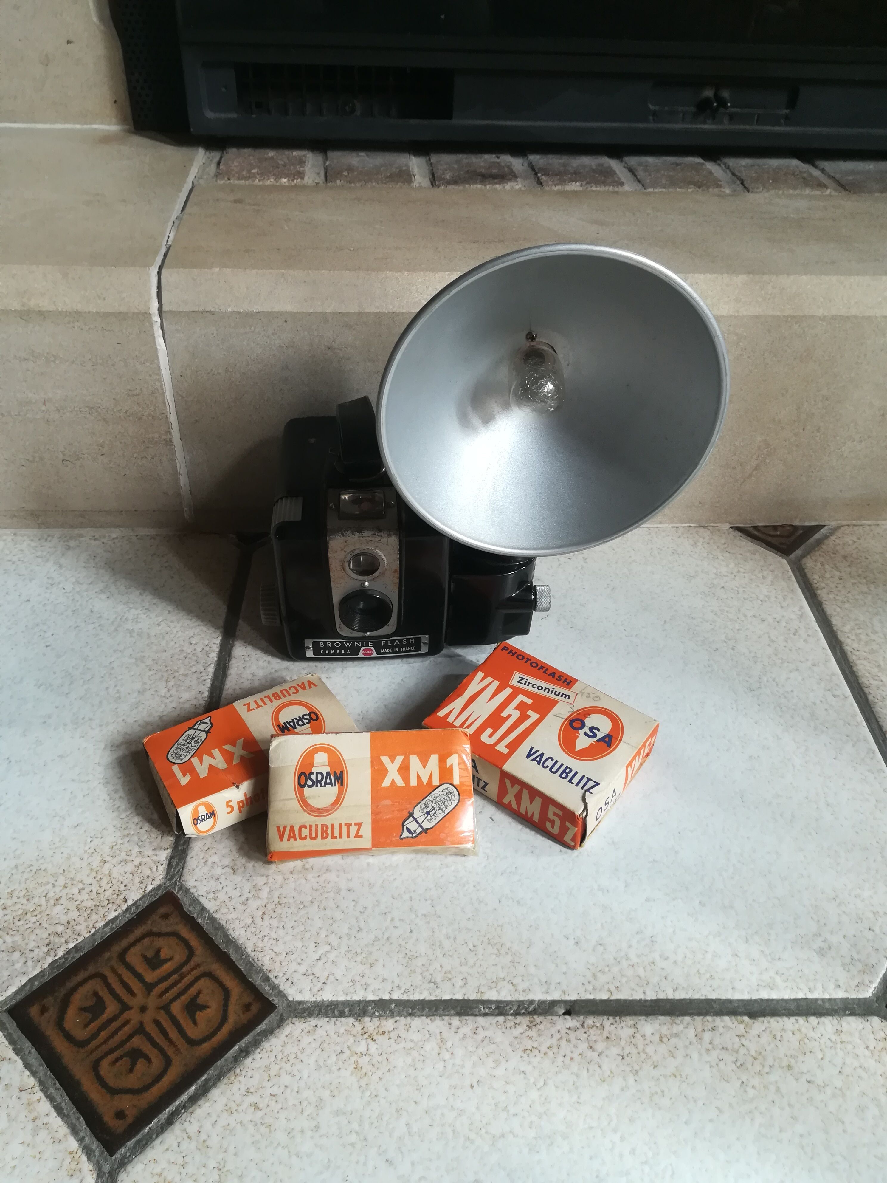 Kodak Brownie Flash with remote Flash