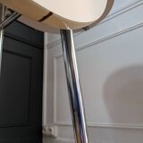 Vintage daisy table