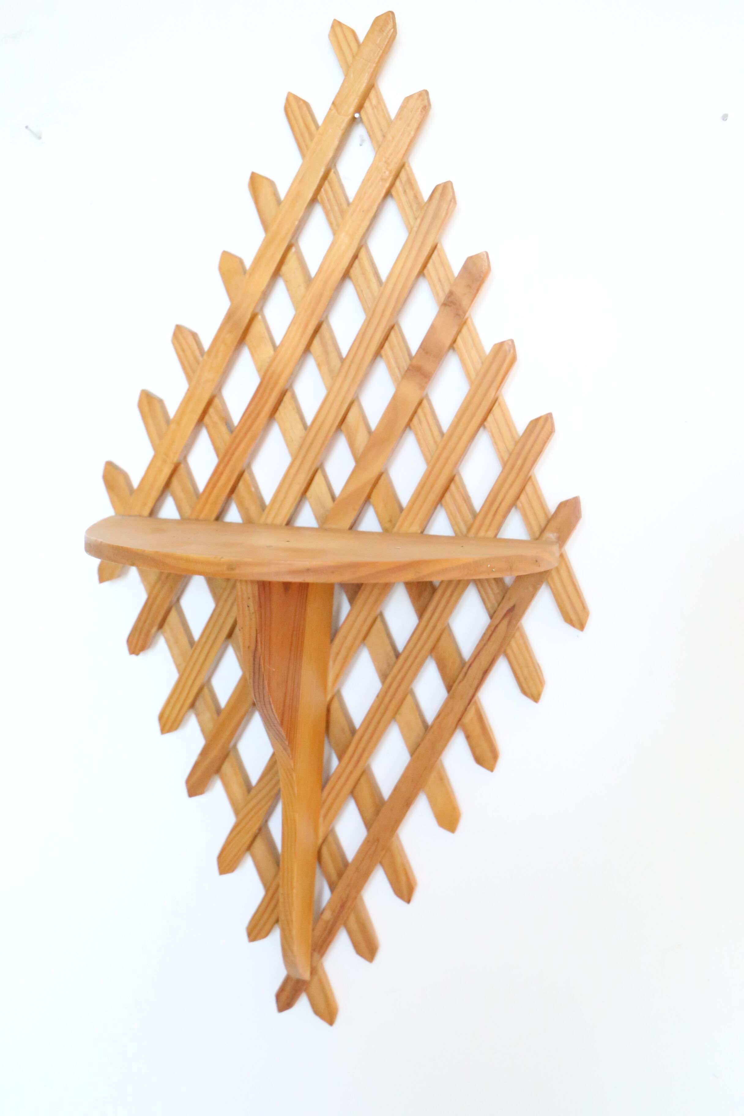 Wall shelf, Scandinavian