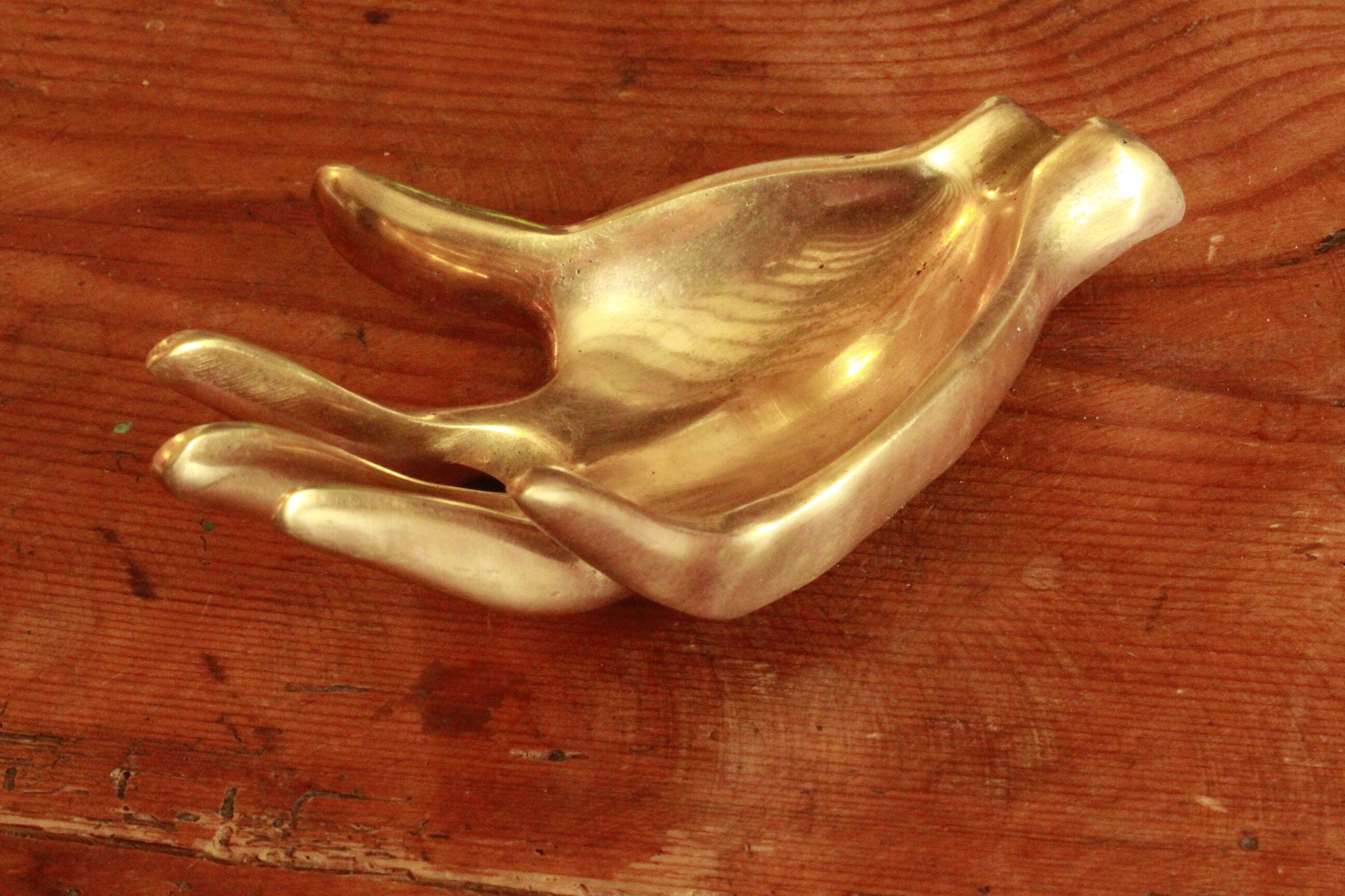 Old empty hand pocket