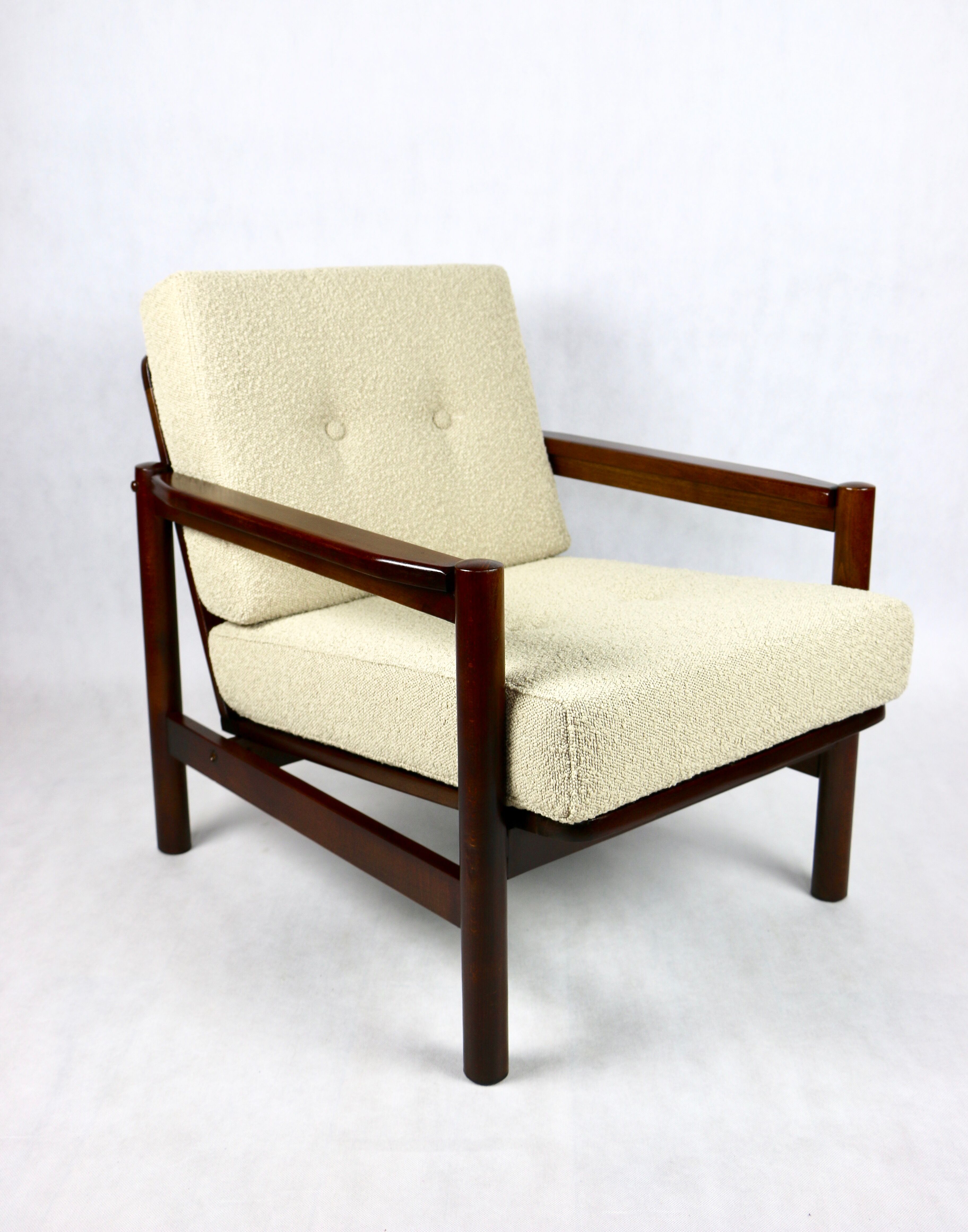 Beige boucle vintage armchair, 1970s