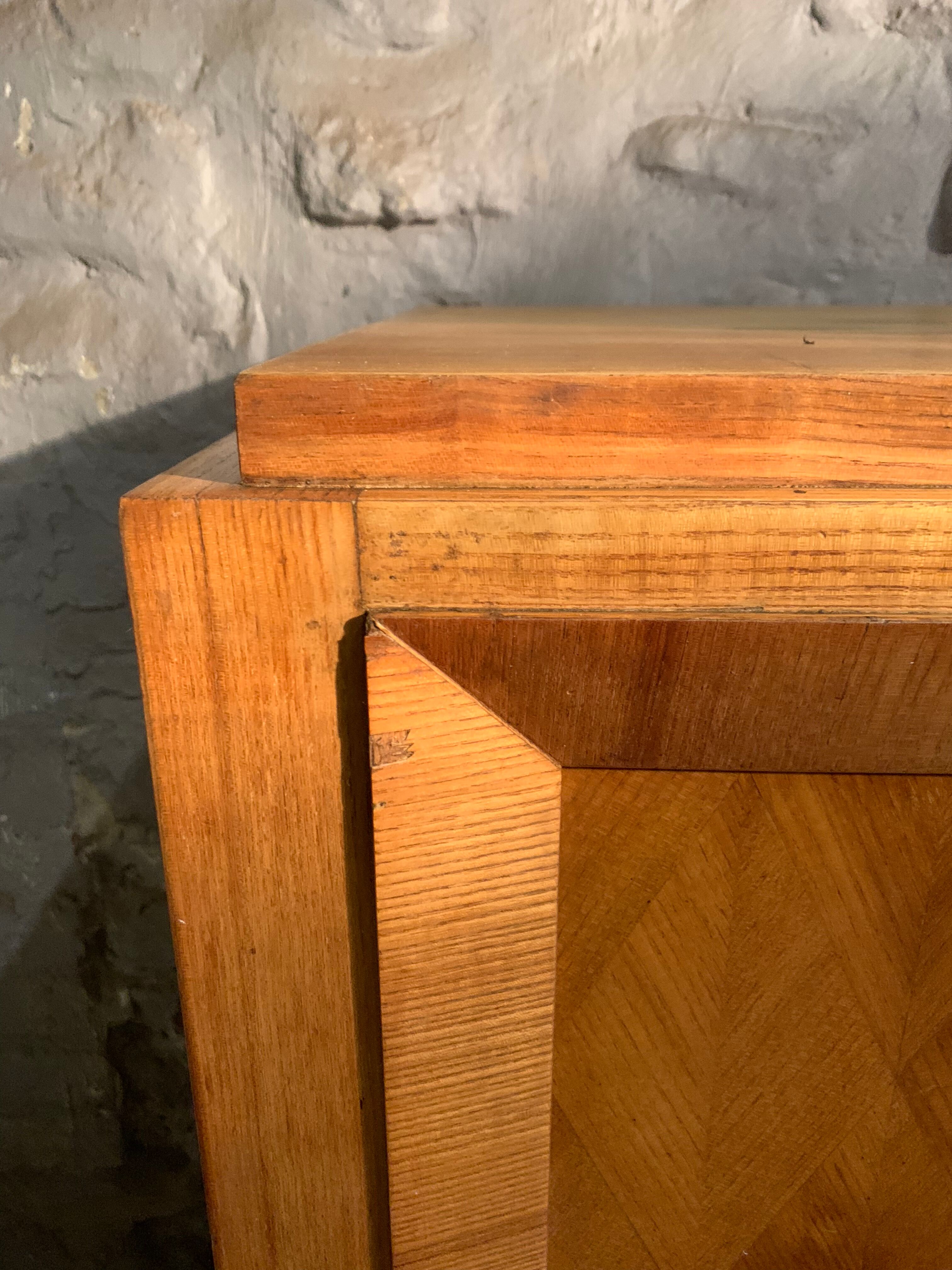 Buffet art deco 1930s