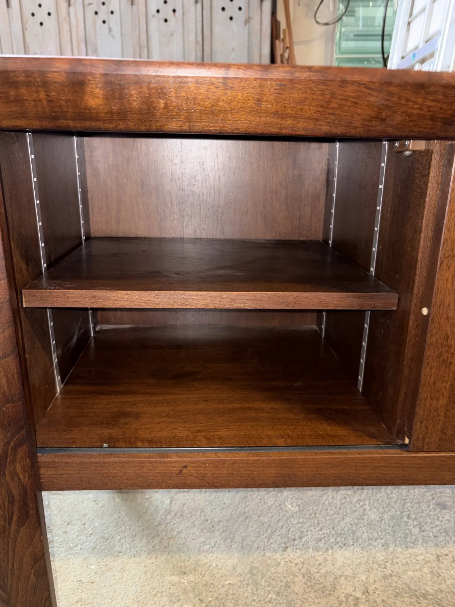 Enfilade en bois