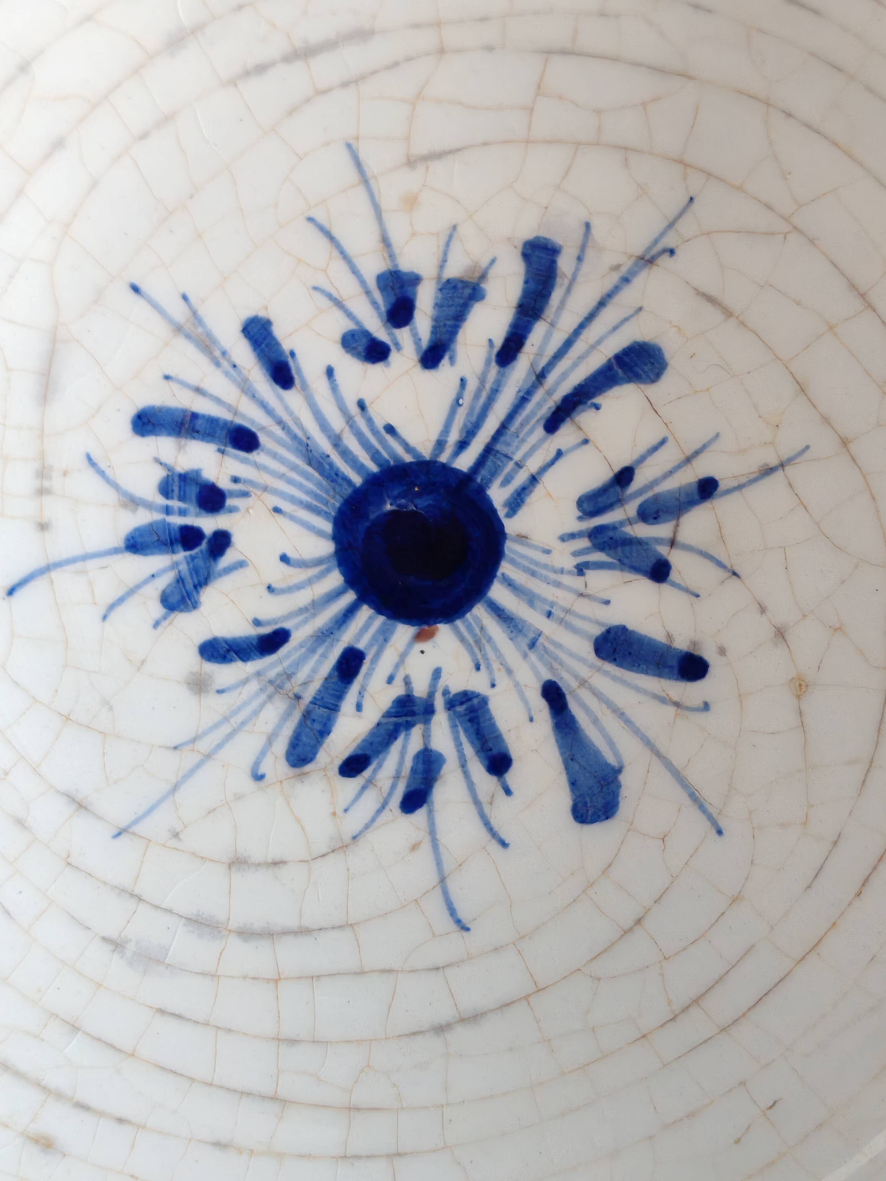 Blue and White Footed Faience Bowl