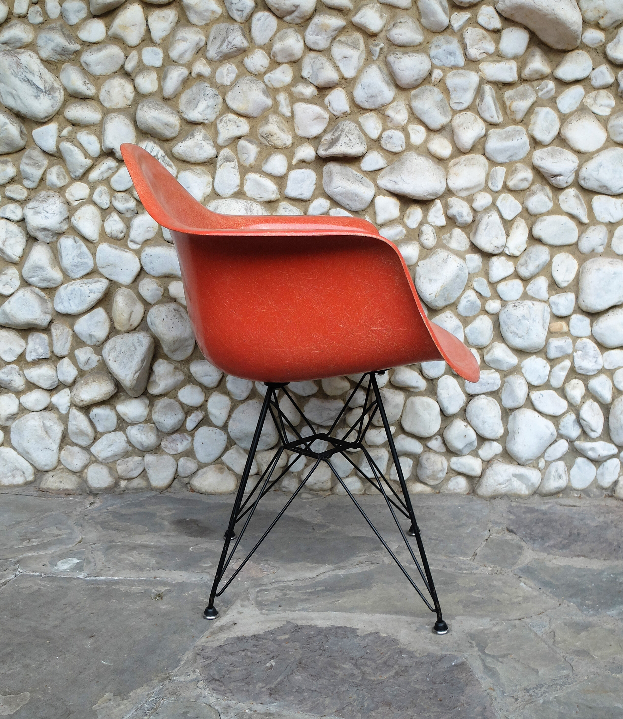 DAR armchair Charles Eames for Herman Miller 1957
